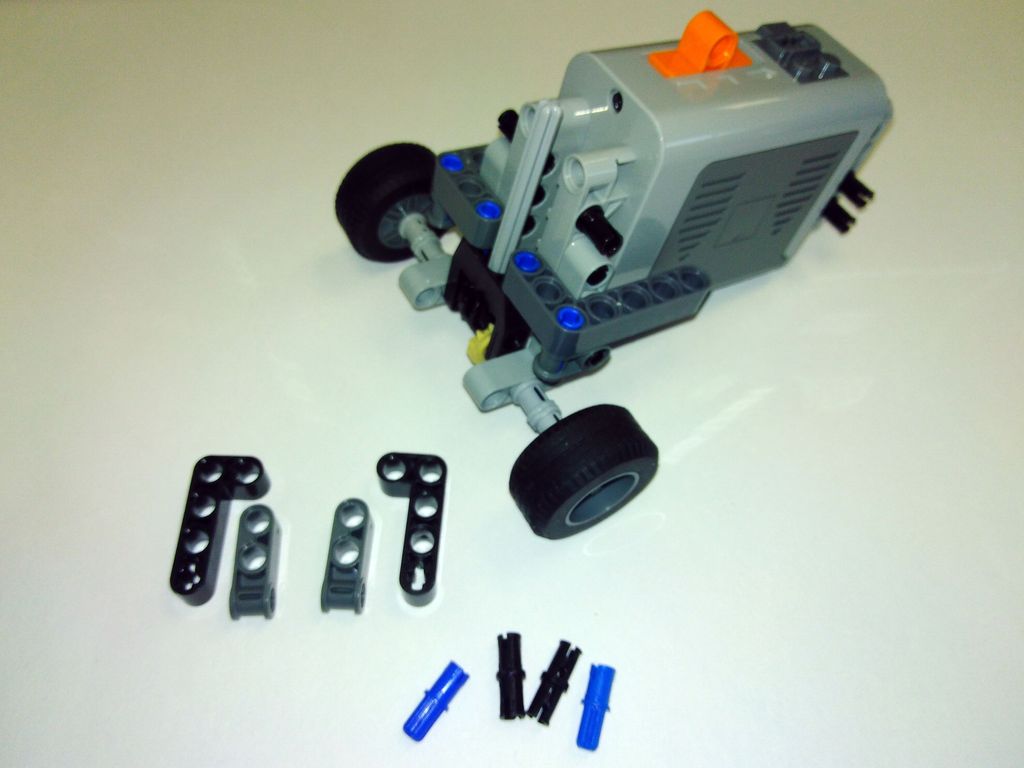 Lego technic - Simple RC car - 19
